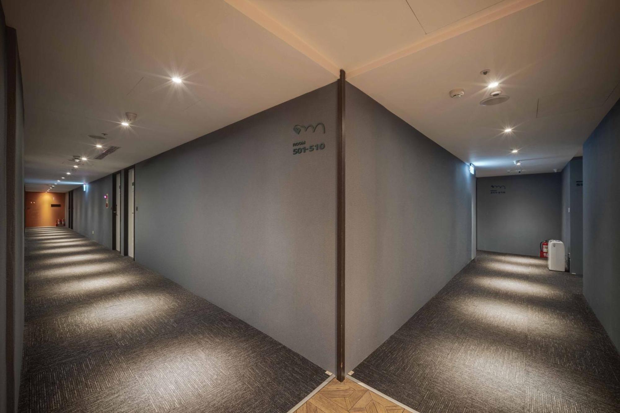Fun Stay Inn Ximen ไทเป ภายนอก รูปภาพ